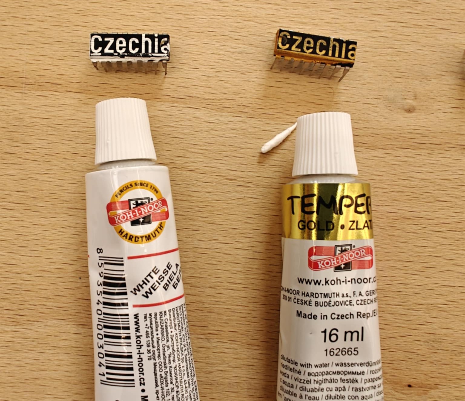 chip painting with white and gold paint